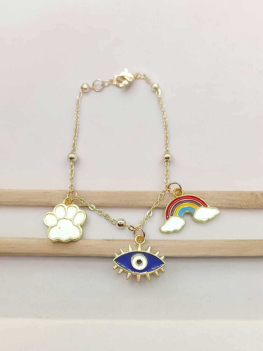 Anti tarnish bracelet with Evil eye and 2 cute charms