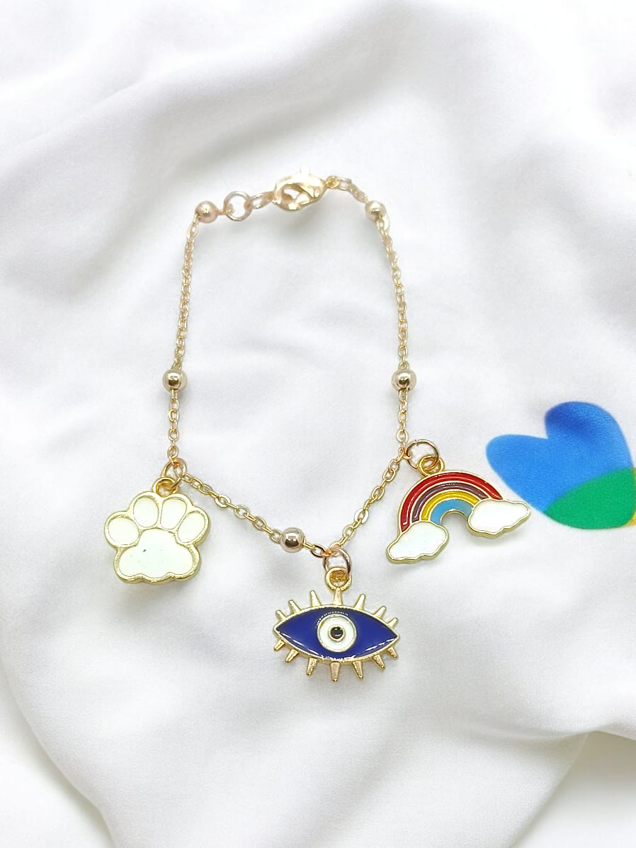 Anti tarnish bracelet with Evil eye and 2 cute charms