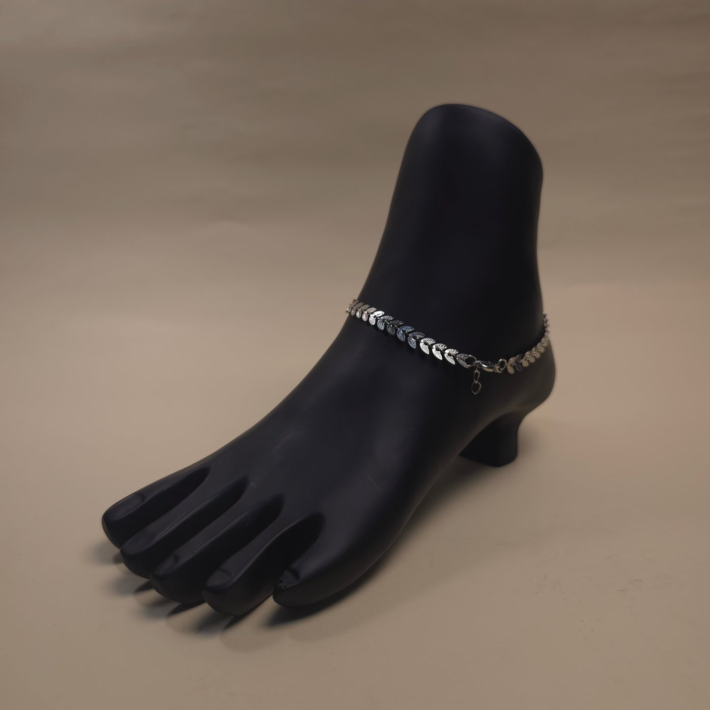 Leaf Minimalist Anklet - The Charms Magic